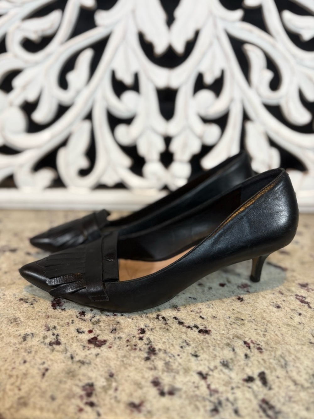Aldo Womens Black Leather Pointed Fringe Kitten Heels Size 6.5 - Picture 6 of 15